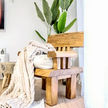 Premium Beachfront Residences Daire Dıraç