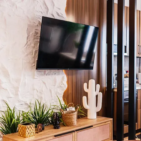 Premium Beachfront Residences Apartment *