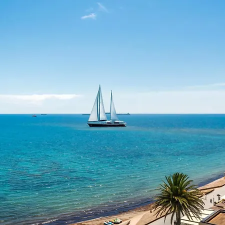 Premium Beachfront Residences Apartment *